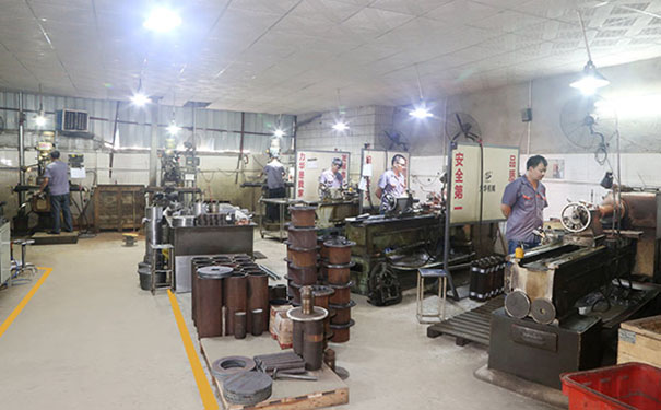 中频熔炼炉厂 中频熔炼炉厂